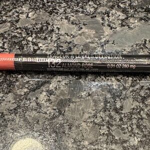 Maybelline Almond Rose Lip Definer